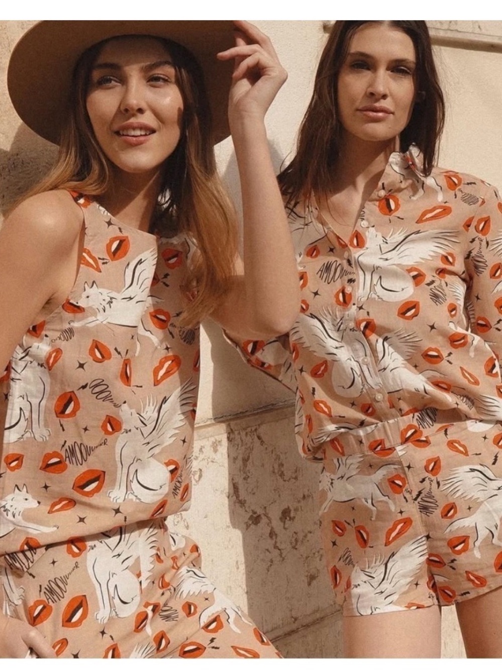 La sureñas Beige Two-Piece Pajama Set with Orange Lip & White Cat Print